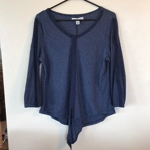 Cold shoulder shirt with tie waist